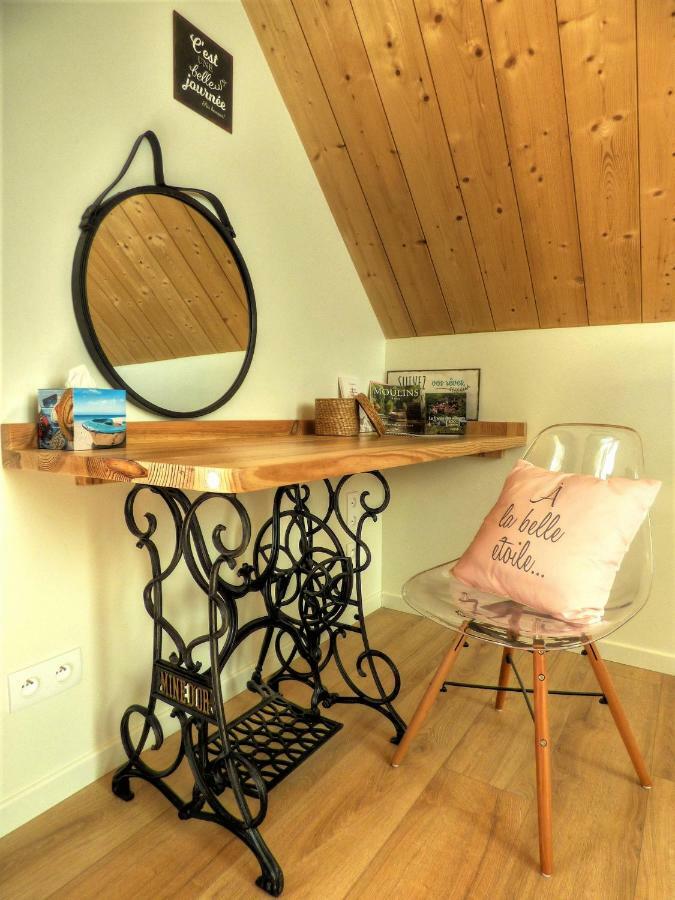 Bed and Breakfast Le Moulin De Follet Fougere  Exterior foto